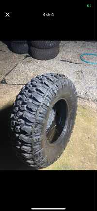 Vendo pneus de SSV, UTV, jipe 4x4