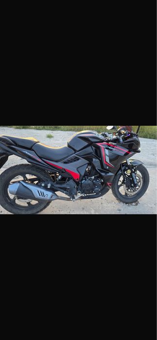 Продам мотоцикл lIFAN KPR 200