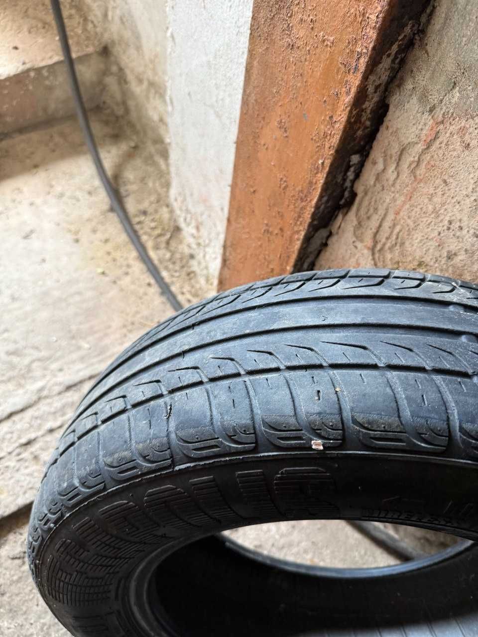 Шини автомобільні бу 185/65 r14