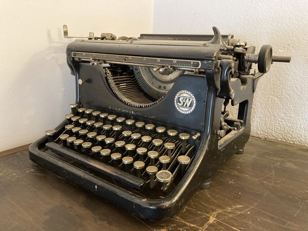 S&M - maszyna do pisania - sprawna - antyk