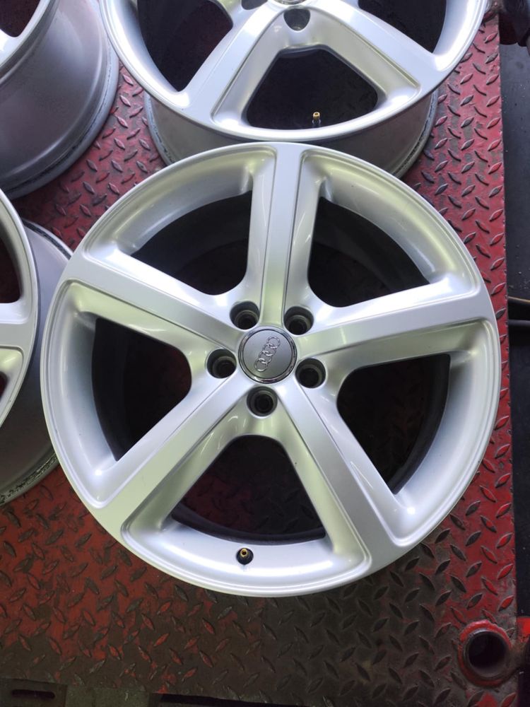 Felgi 19 Audi 5x112 A3 A4 A5 A6 A7 A8 q3 q5 q7 i inne