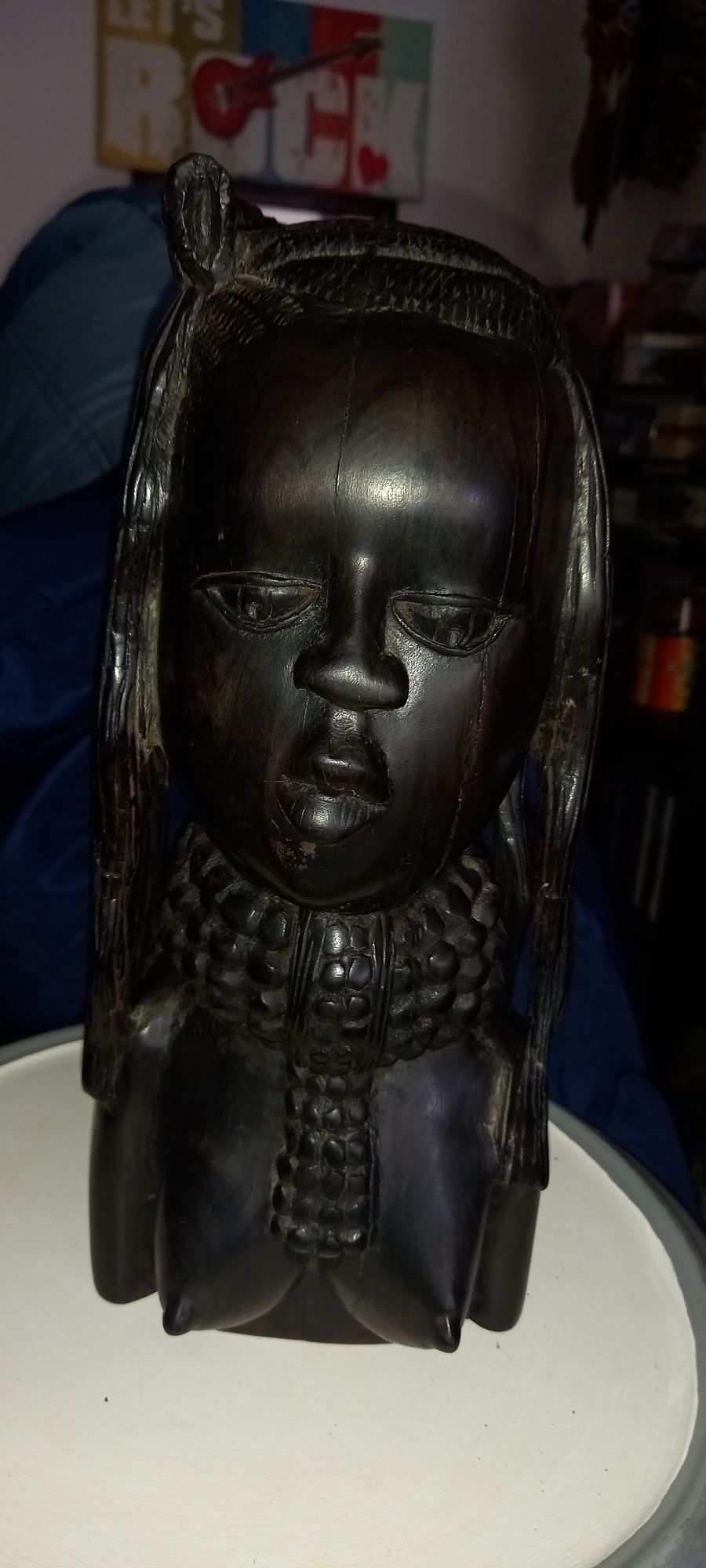 Arte africana,busto de nativa africana