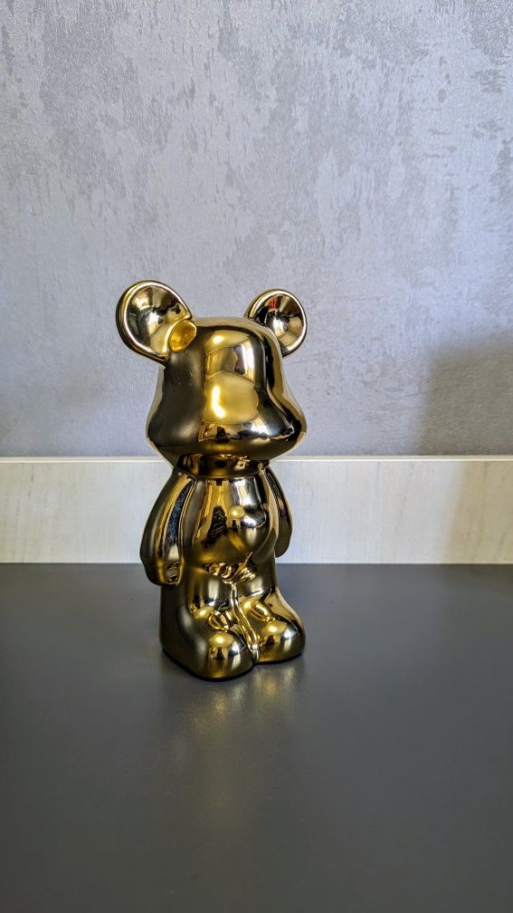 Статуетка золота скарбничка Медведик Bearbrick