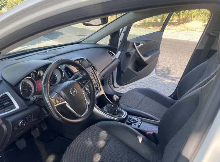 Opel Astra Nacional 1.7 130cv