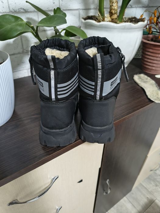 Зимові черевики для хлопчика зимние ботинки