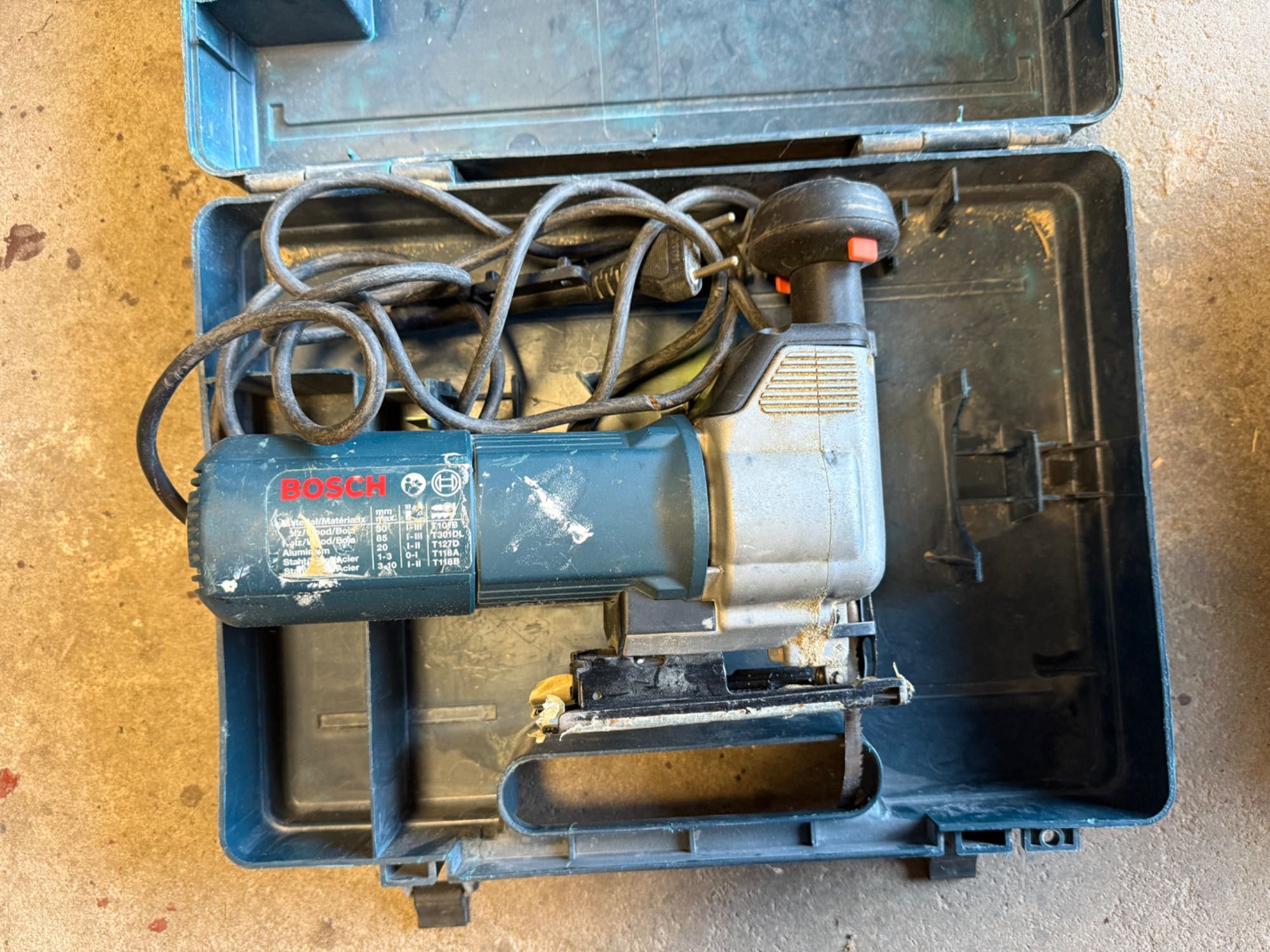 Wyrzynarka bosch  gst 85 pe