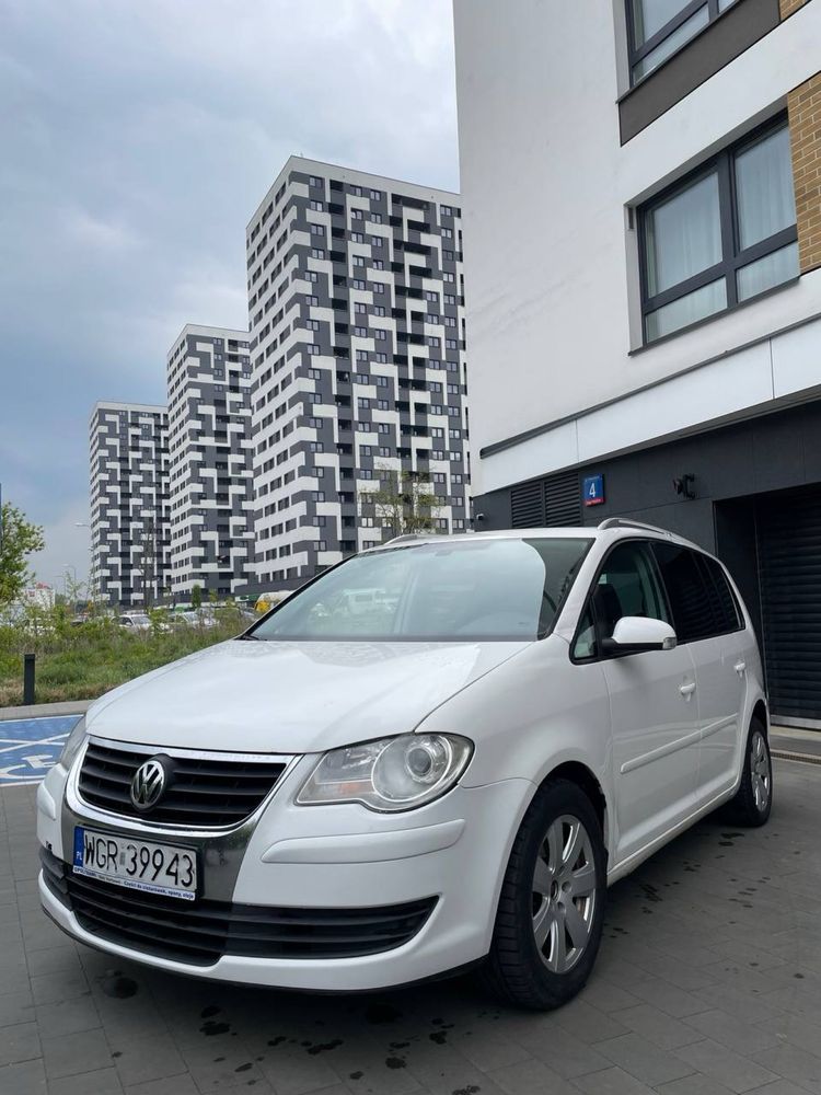 Volkswagen Touran 2007 Rok 1.4 Benzyna Manual 7 Osobowy