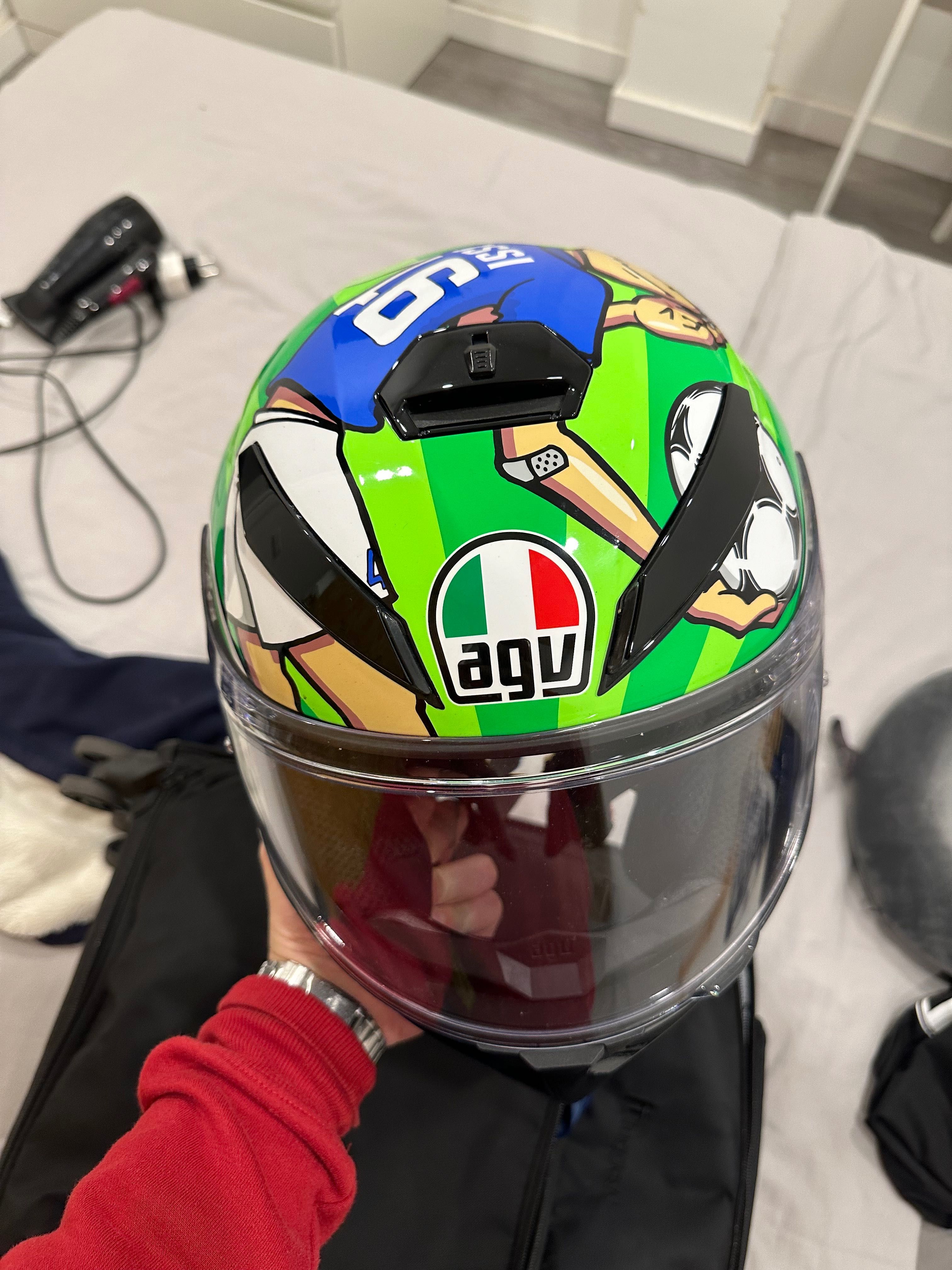 Capacete AGV - M/S 57