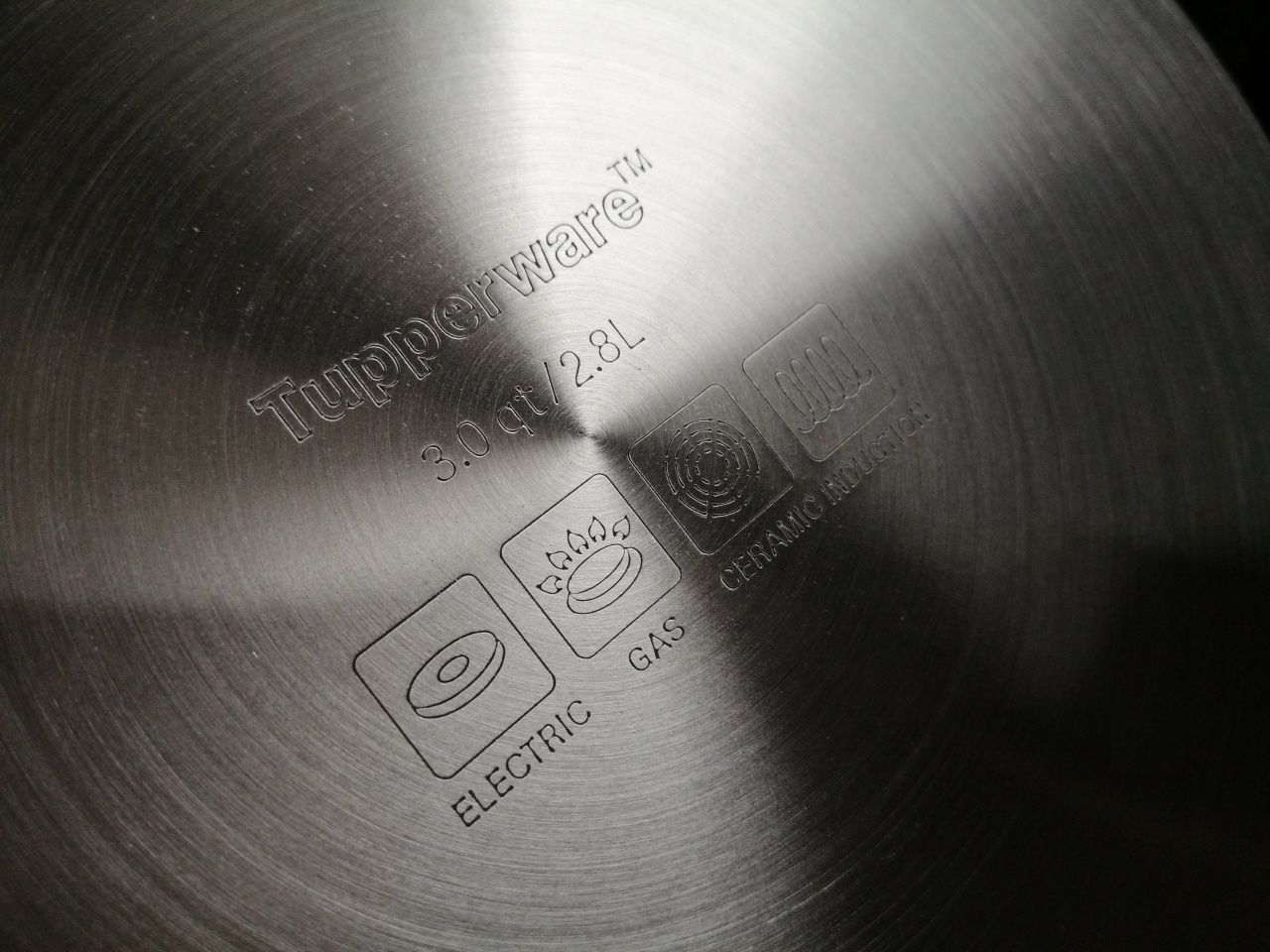 Garnek 2.8 l Kolekcja szefa kuchni Tupperware Compact Cookware KKSK