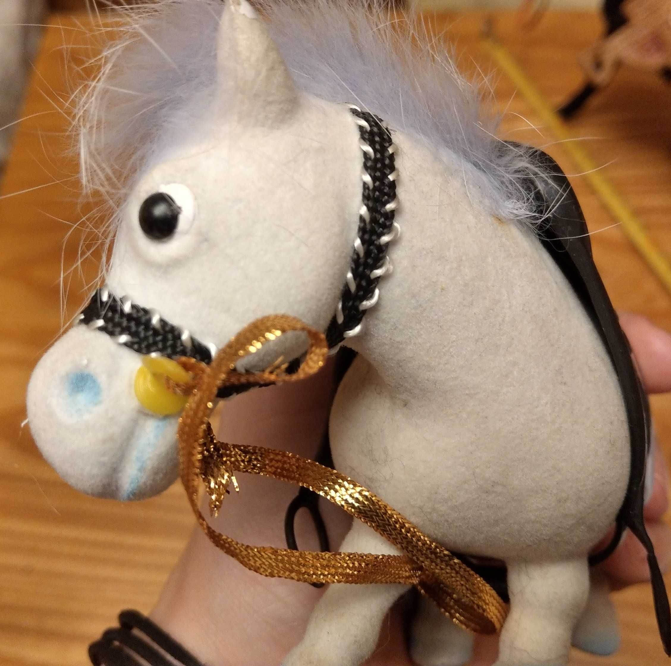 My little pony biały kucyk zabawka figurka siodło farma wysyłka