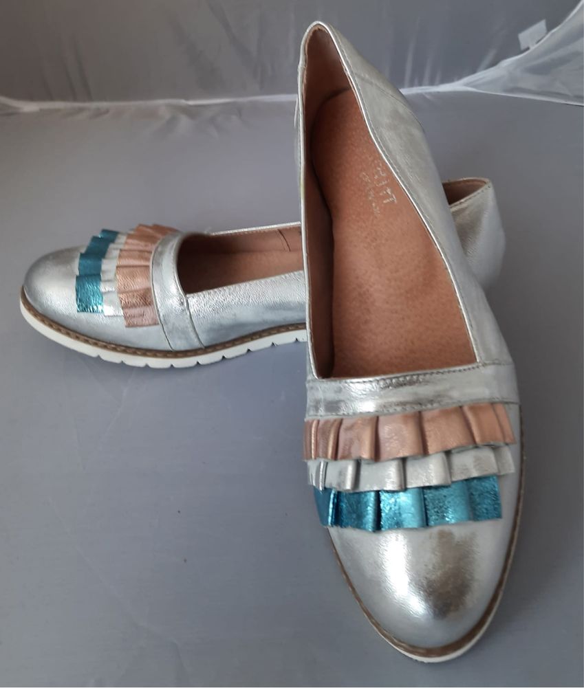 Nowe buty skórzane Eksbut rozm39