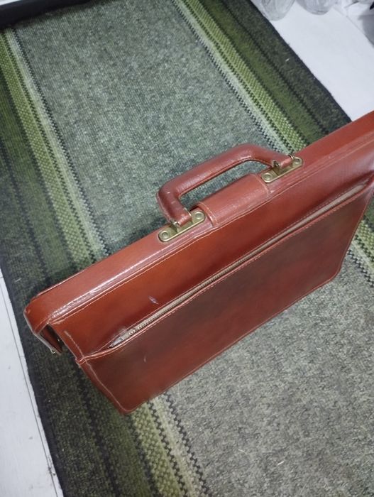 Дипломат портфель сумка