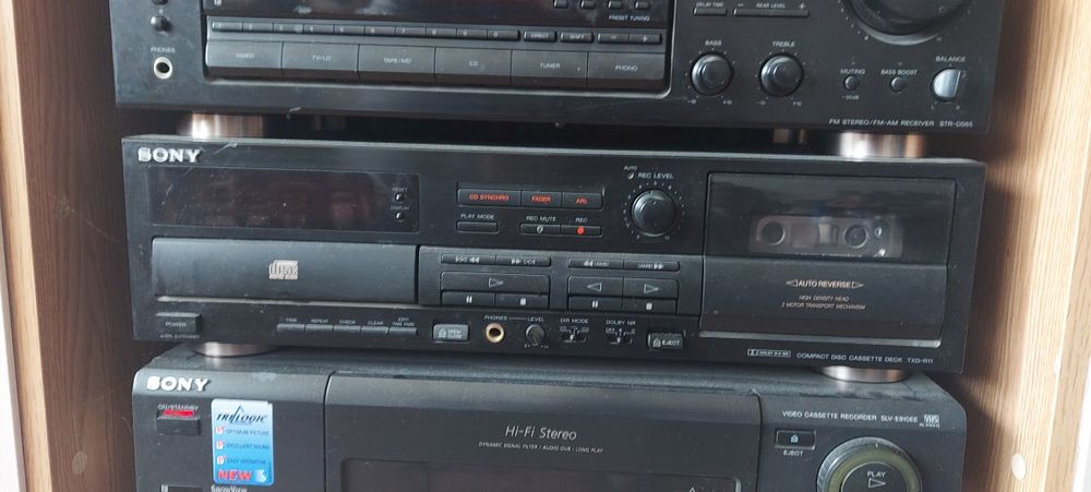 Wieża sony CD VHS KASETY kolumny subwoofer