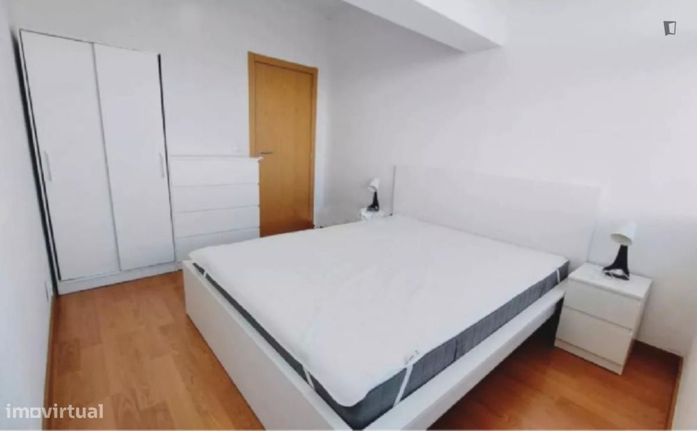 Quarto - localizado em Arregaça Coimbra