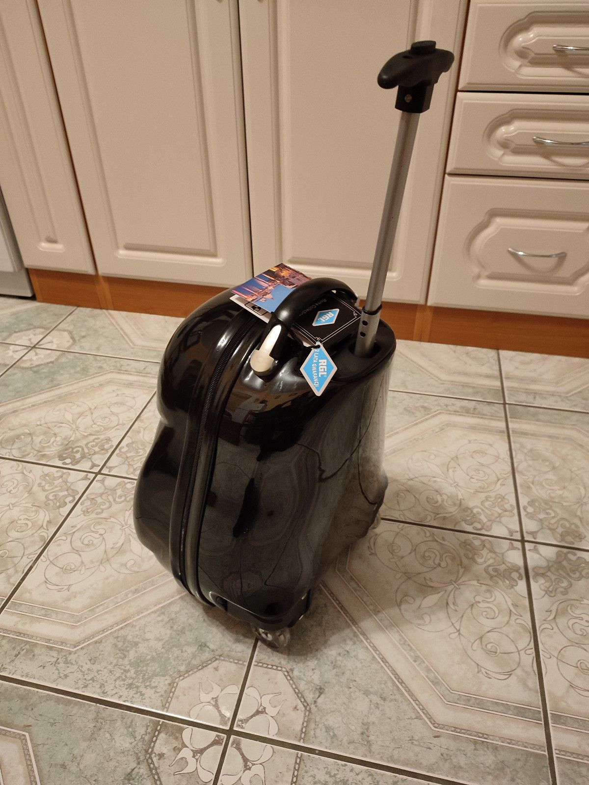 Nowa walizka podróżna dla dziecka Pingwin