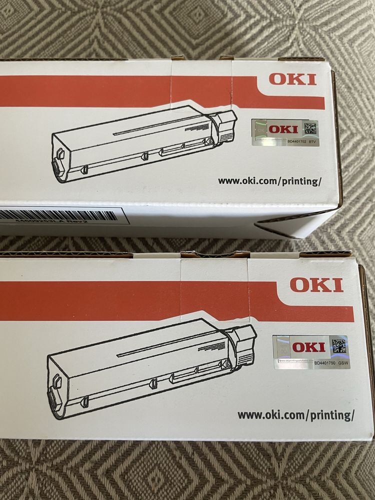Dwa nowe oryginalne tonery OKI