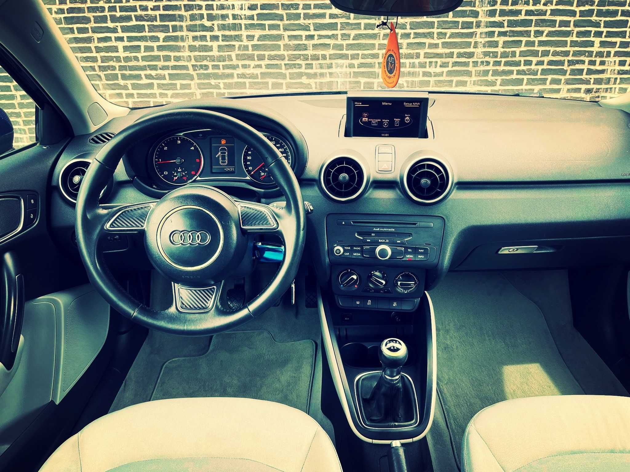 Audi A1 1.6 TDI Attraction