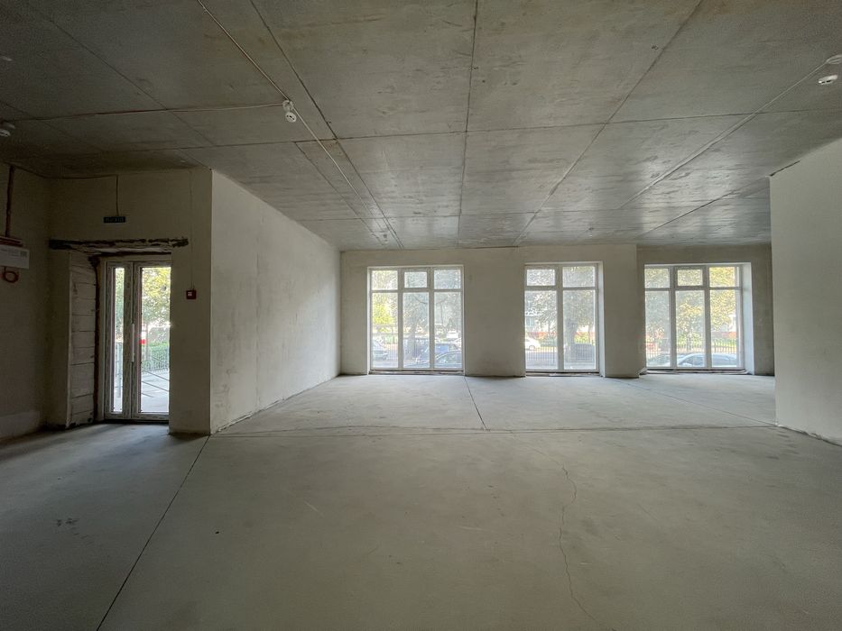 Оренда 175м2 вільноі комерціі Фасад Центр Новобудова