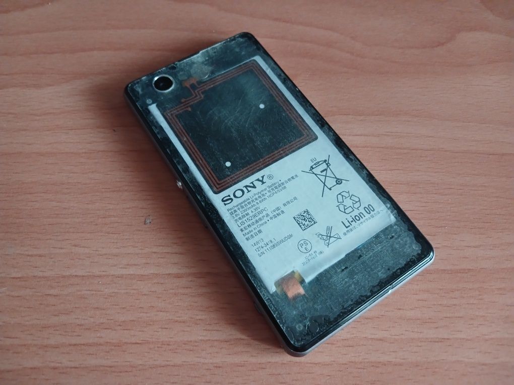 Sony Xperia Z1 Compact В хорошем состоянии