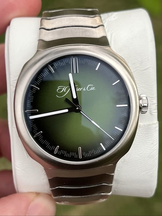 H.Mosier &Cie streamliner green centre Second , rolex omega Ap