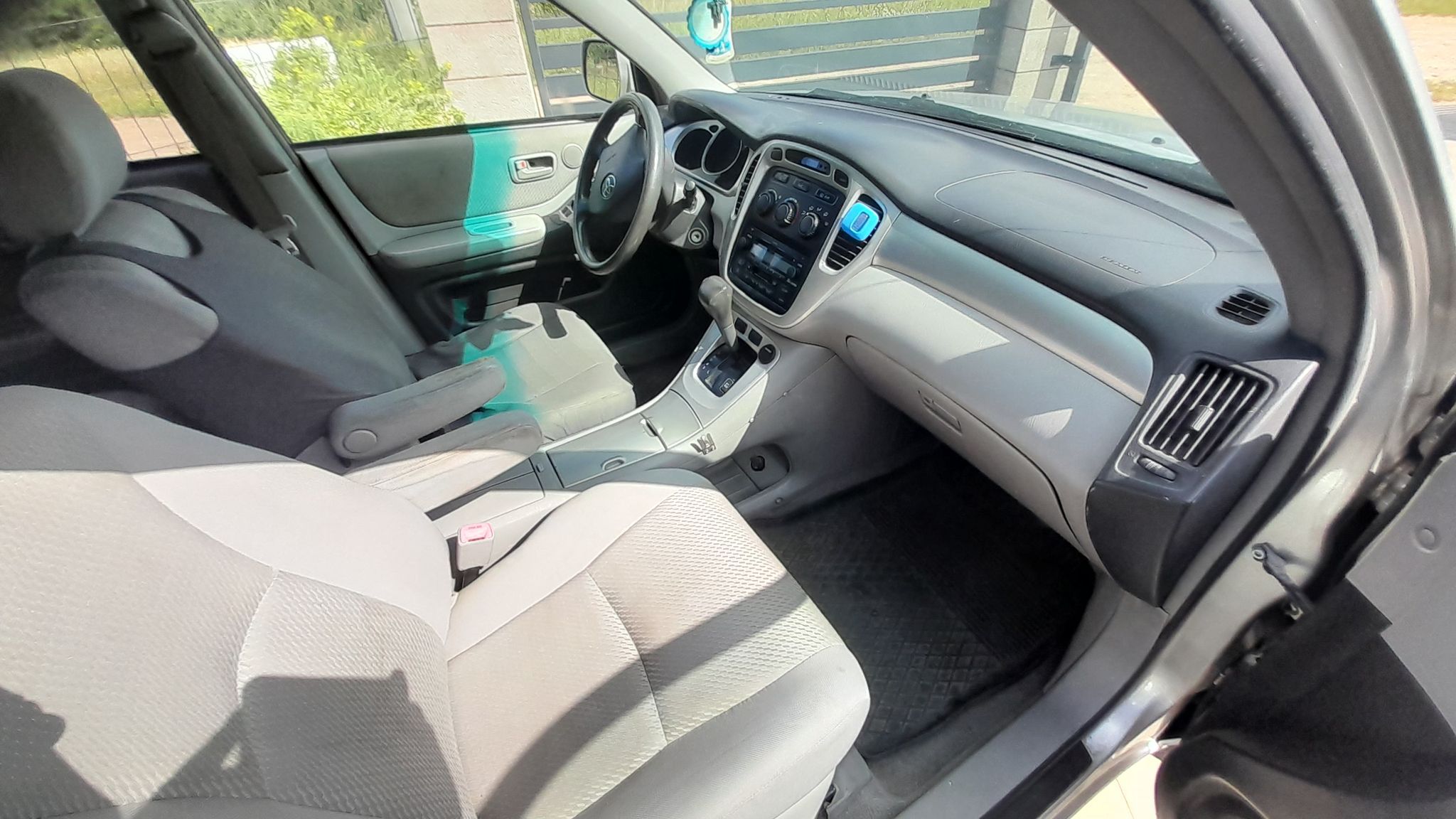 Toyota Highlander V6,3,3 l ,215HP Japończyk,zamiana na nacz.camper