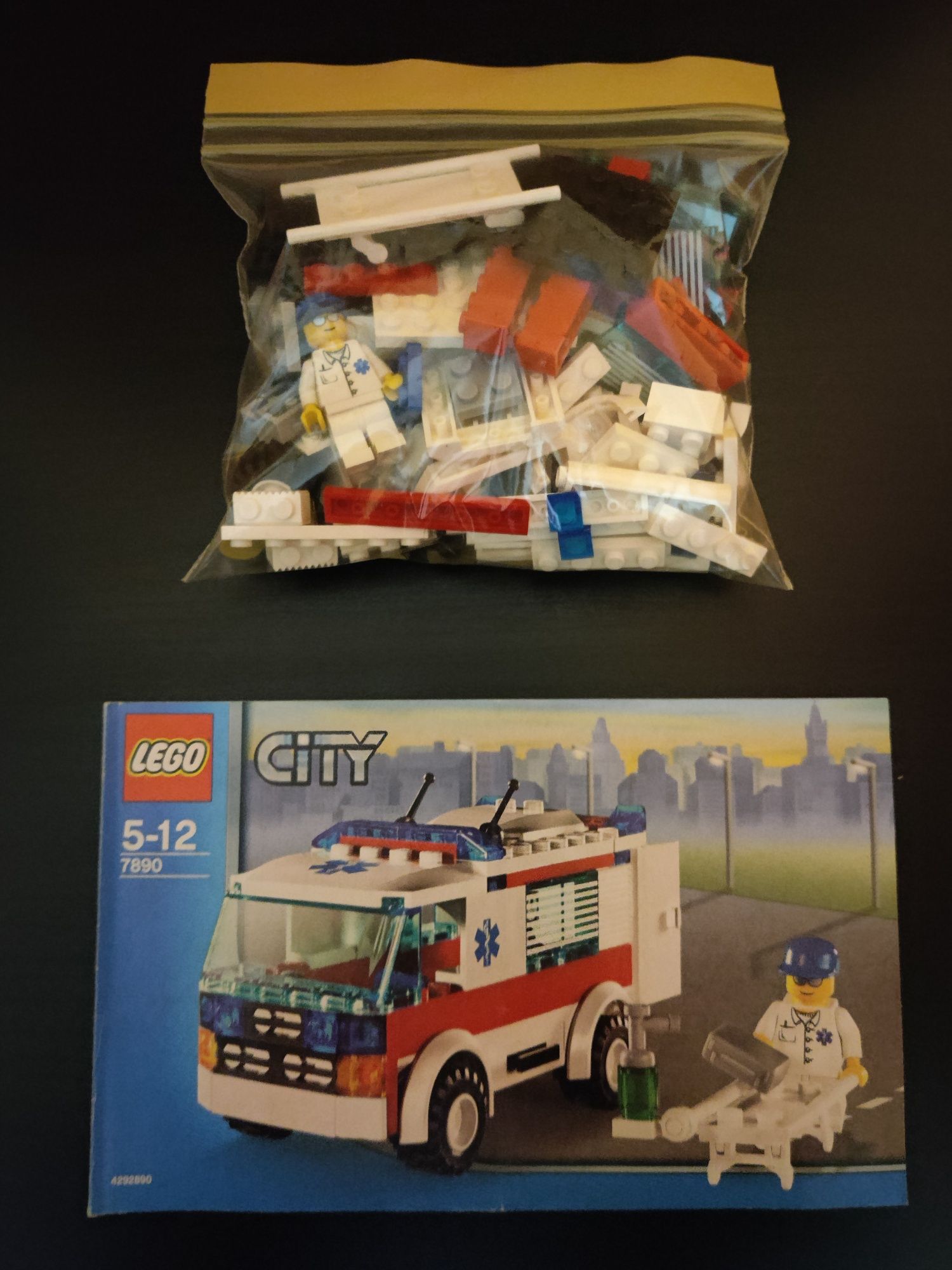 Vários modelos Lego City 3177,8402,7732,7890 e 7635