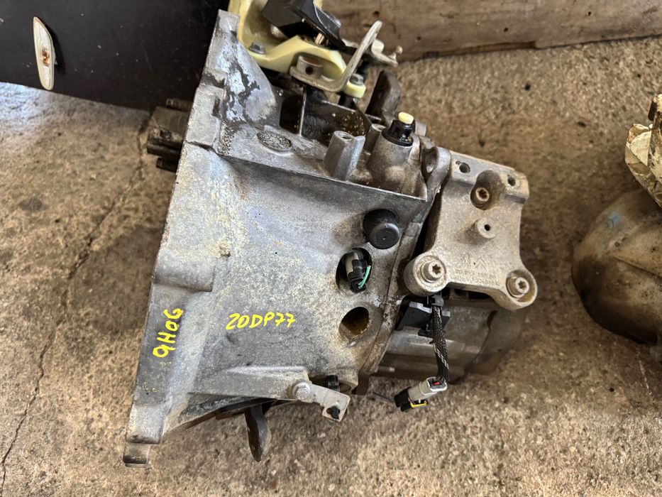 Caixa de Velocidades Peugeot 208 Citroen C3 / DS3 1.6 HDI 20DP77