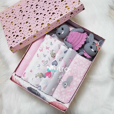 Новорожденной девочке подарок, пеленки, пелюшки, babybox