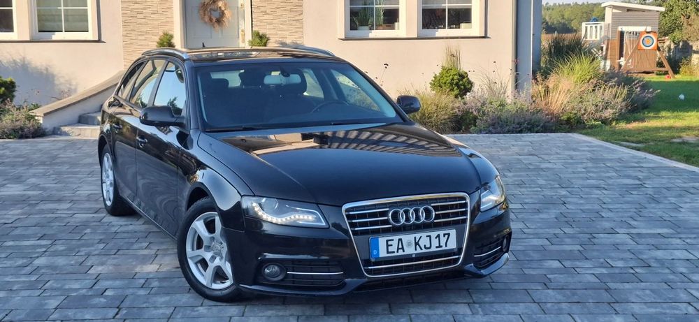 Audi A4 Avant # nawigacja # tempomat # led # czujniki # start/stop  # relingi #