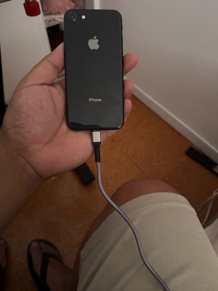 Iphone 8 64gb cinzento