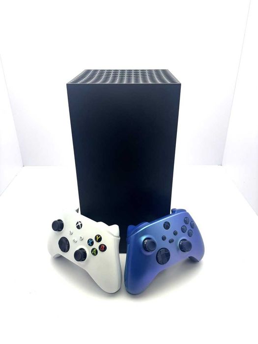 Konsola Xbox SERIES X 1TB + 2 Pady + Okablowanie