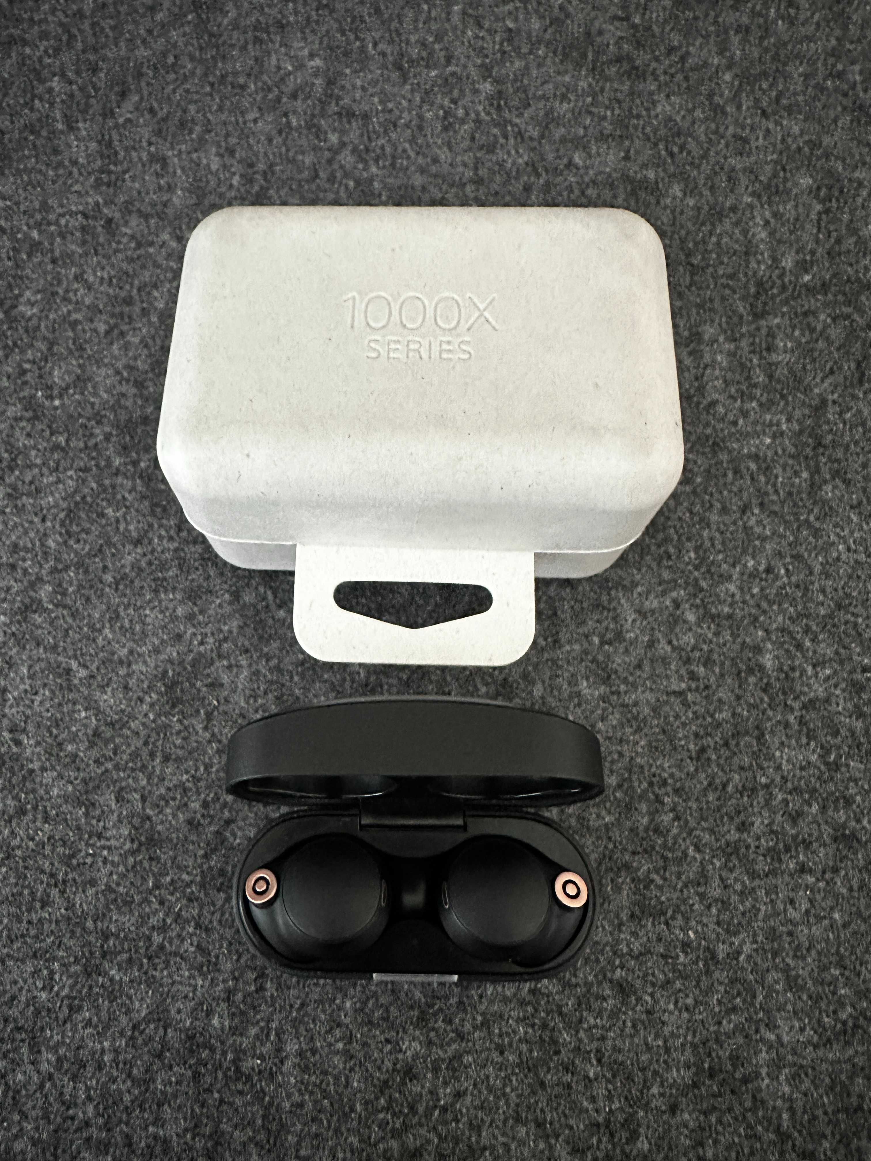 Sony WF-1000XM4 como novos e espumas novas Comply Premium Pro