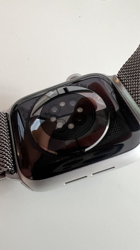 Apple Watch 6 44mm (GPS)