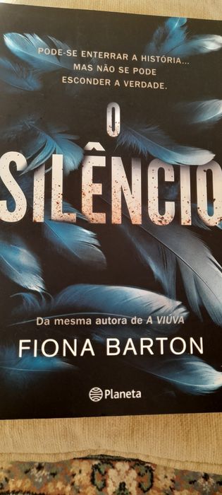 Livros de Fiona Barton: A viúva e  O silêncio.