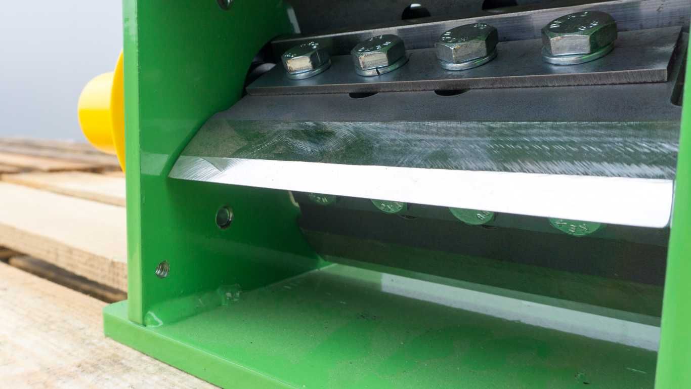 MECHANIZM == rębak od gałęzi XR-50 "> dostawa gratis"