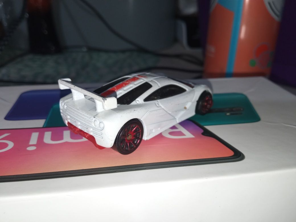 McLaren F1 GTR hot wheels