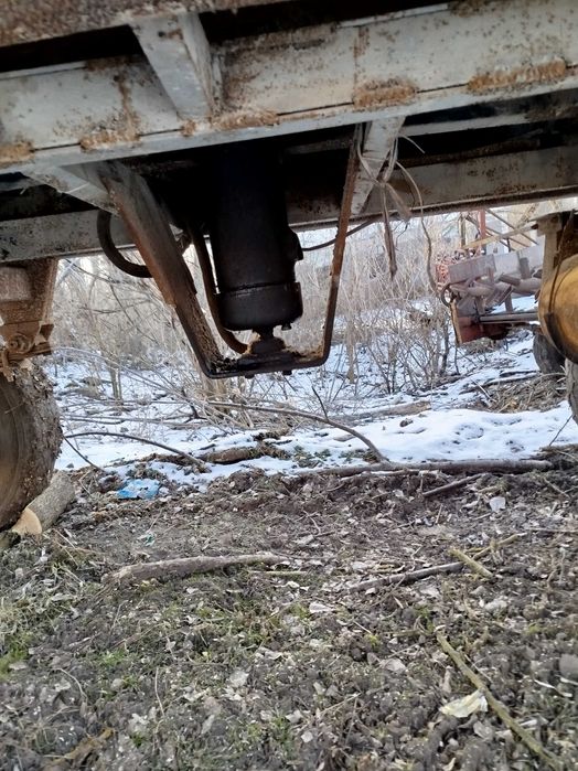 Прицеп зіловський