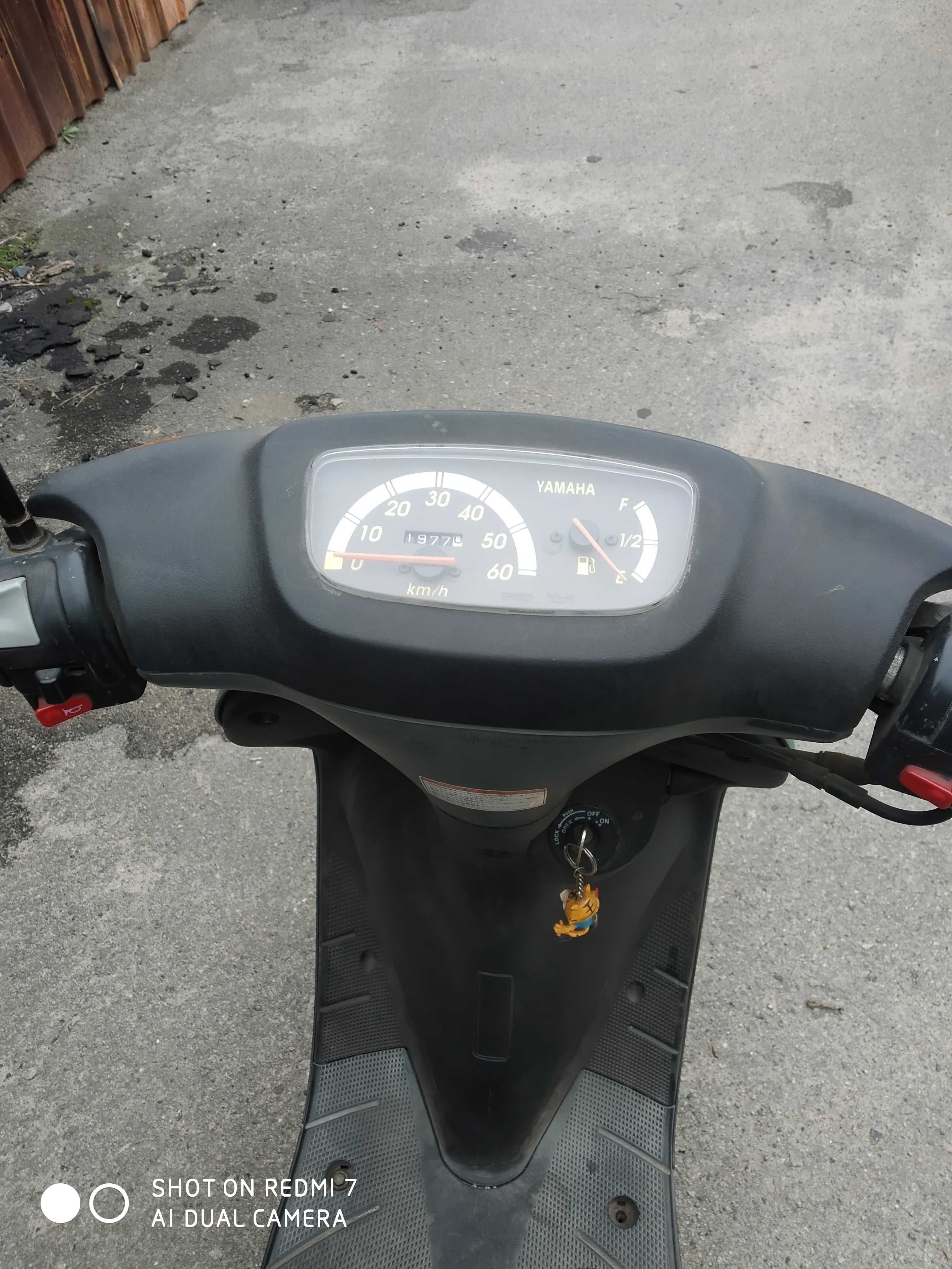 Продам скутер Yamaha Jog