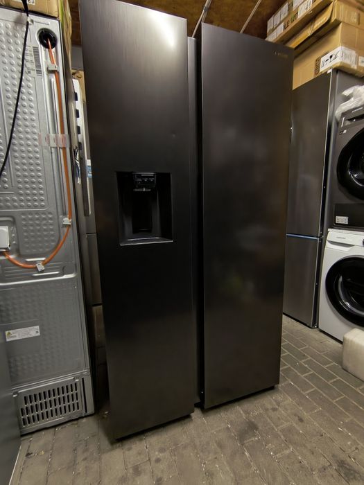 Samsung RS68A884CB1 Side by Side 178 cm Czarna - Klasa C 225kWh Rok