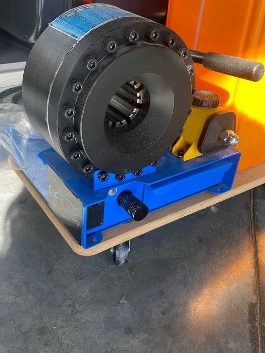 Ручний пресувальний станок для шлангів