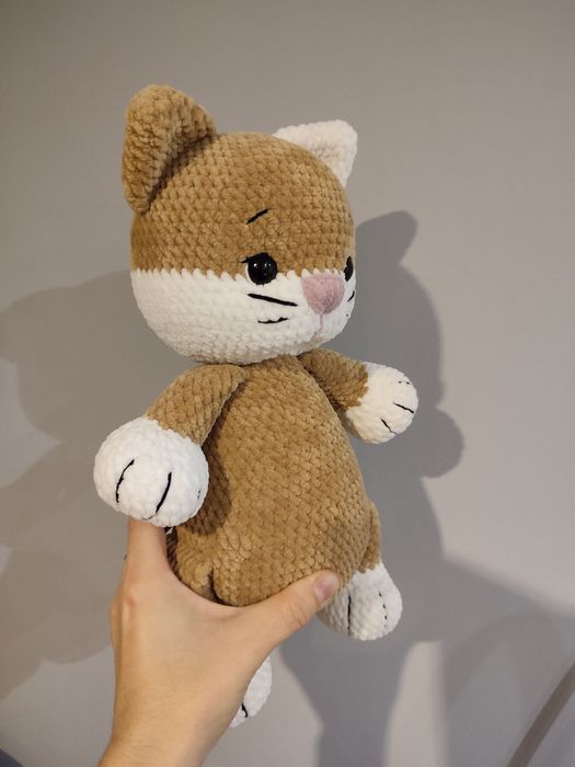 Kot na szydełku 32 cm