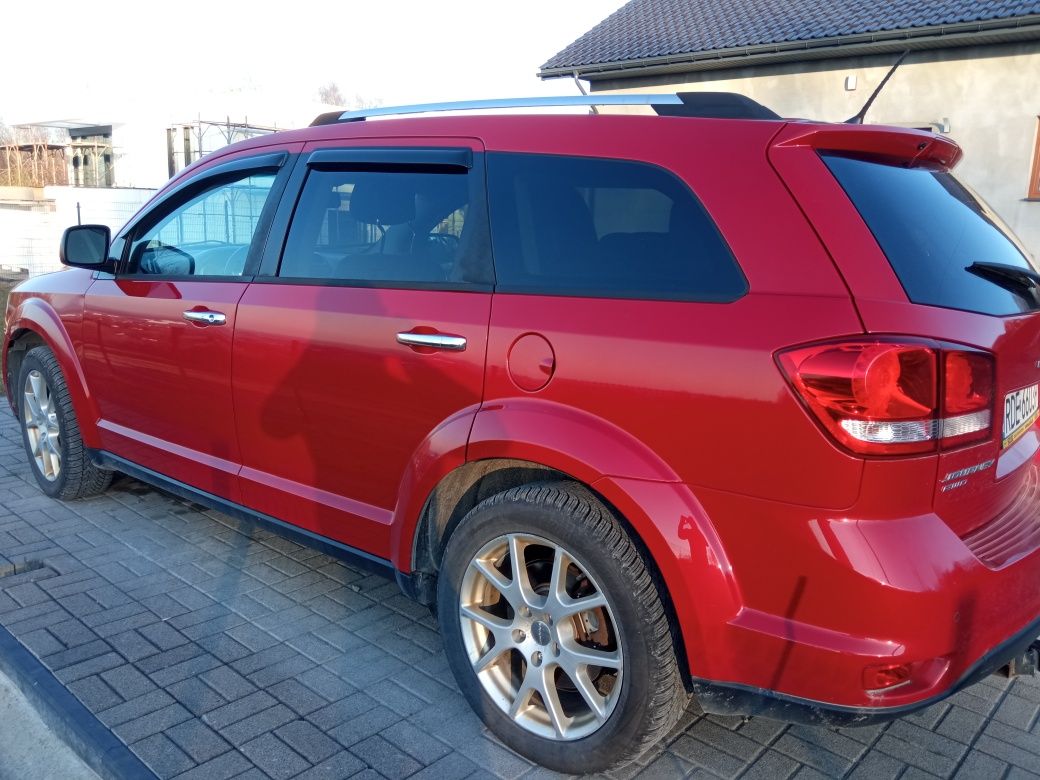 Dodge Journey 3.6L V6 LPG automat 7 miejsc kamera cofania hak skóra