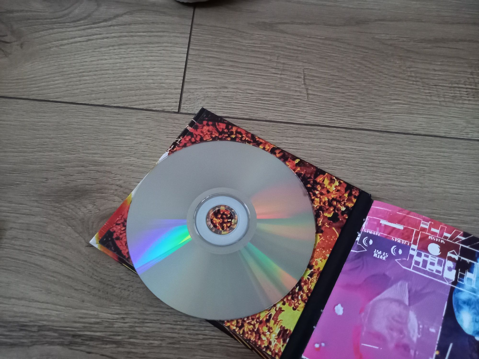 The Prodigy world's on fire CD + DVD