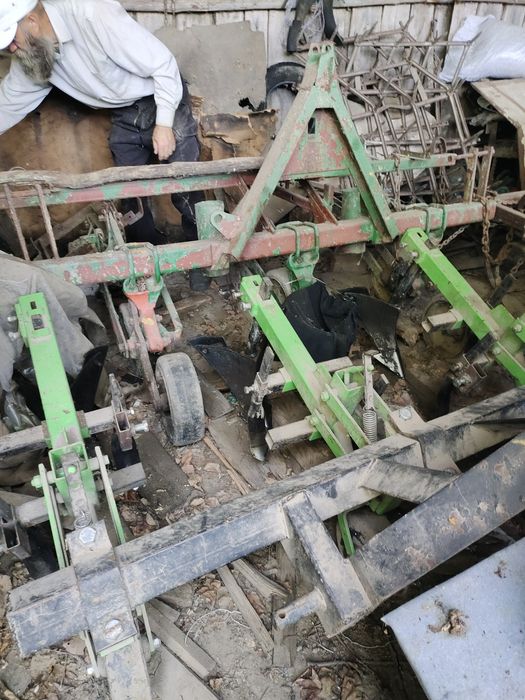 Культиватор междурядний