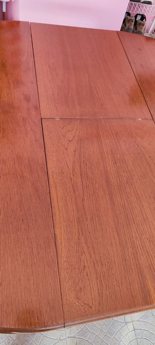 Mesa de jantar extensível