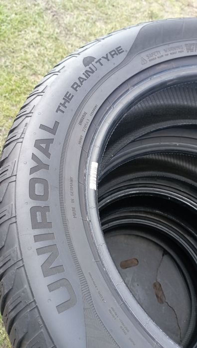 Зимові шини Uniroyal 235/60/R18 , комплект 4 шт