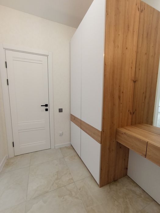 ТЕРМІНОВИЙ ПРОДАЖ. Квартира з ремонтом та меблями