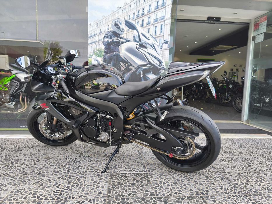 Suzuki GSX-R 750