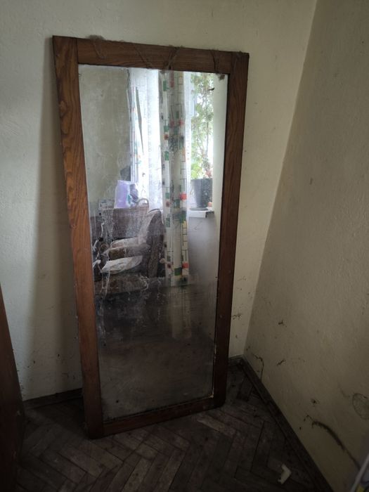 Stare meble drewniane