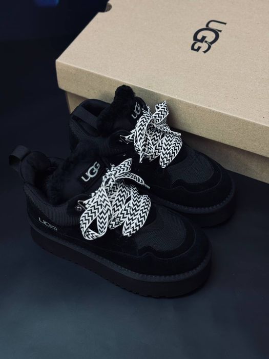 Ugg lowmel black замшевые черные угг лоумель на овчине